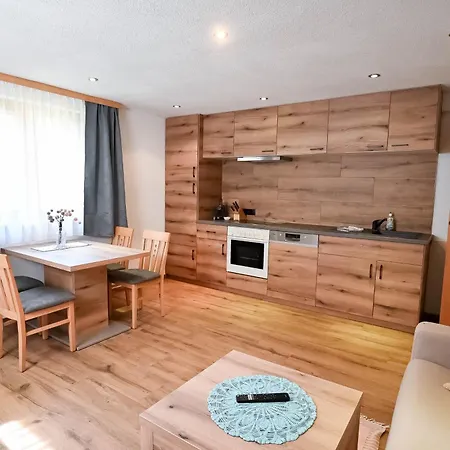 Apartamento Appartementhaus Mentil